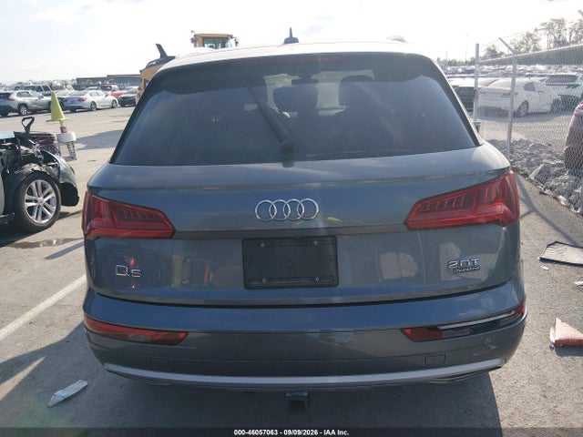 Продаж на аукціоні авто 2018 Audi Q5 2.0t Premium/2.0t Tech Premium, vin: WA1ANAFY1J2087447, номер лоту: 46057063