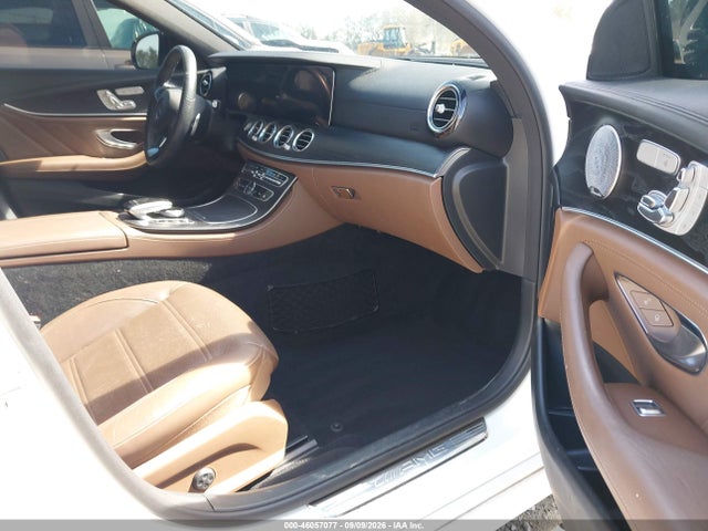 46057077 :رقم المزاد ، WDDZF6BB6KA490387 vin ، 2019 Mercedes-benz Amg E 53 4matic مزاد بيع