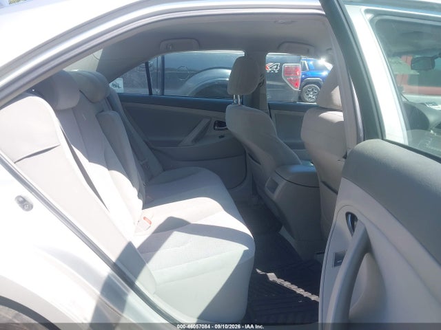 2011 Toyota Camry Le მანქანა იყიდება აუქციონზე, vin: 4T1BF3EK1BU162648, აუქციონის ნომერი: 46057084