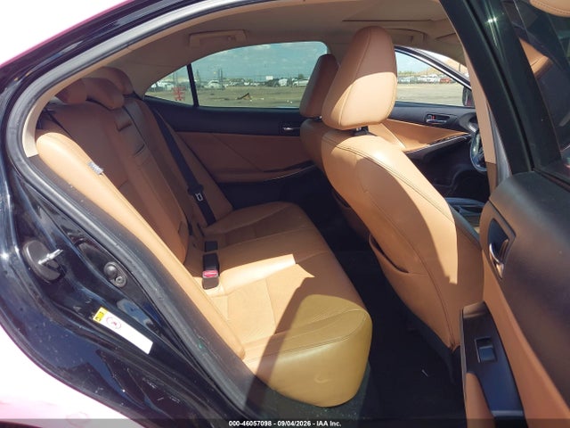 Lexus IS 350 2014 JTHBE1D25E5005425 Image 8