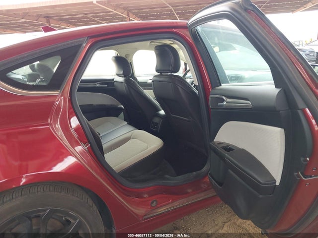 Ford FUSION SE 2019 3FA6P0HD1KR216056 Image 8