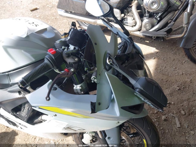 46057125 :رقم المزاد ، JS1GN7FAXN7101130 vin ، 2022 Suzuki Gsx-r600 مزاد بيع
