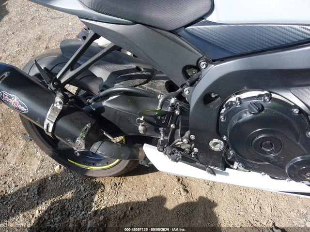 46057125 :رقم المزاد ، JS1GN7FAXN7101130 vin ، 2022 Suzuki Gsx-r600 مزاد بيع