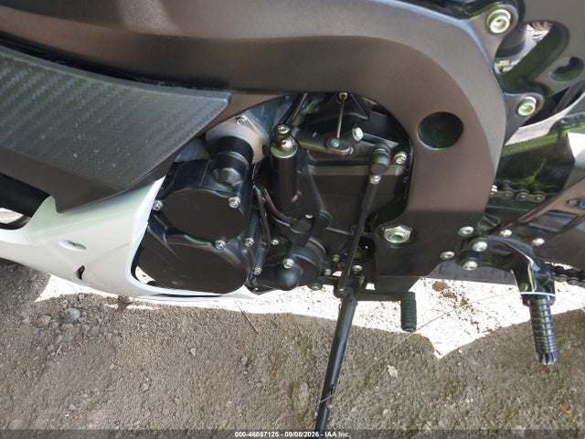 46057125 :رقم المزاد ، JS1GN7FAXN7101130 vin ، 2022 Suzuki Gsx-r600 مزاد بيع