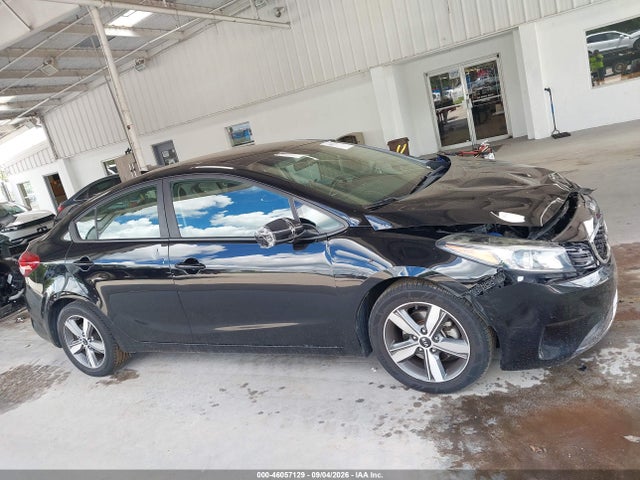 2018 Kia Forte S მანქანა იყიდება აუქციონზე, vin: 3KPFL4A77JE186763, აუქციონის ნომერი: 46057129