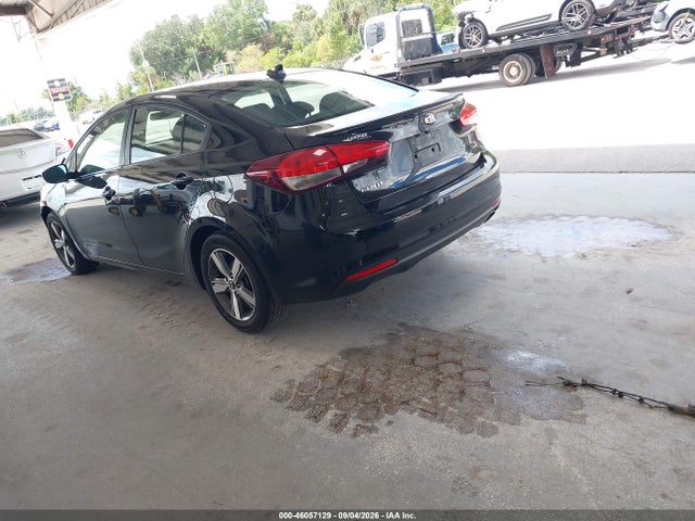 2018 Kia Forte S მანქანა იყიდება აუქციონზე, vin: 3KPFL4A77JE186763, აუქციონის ნომერი: 46057129