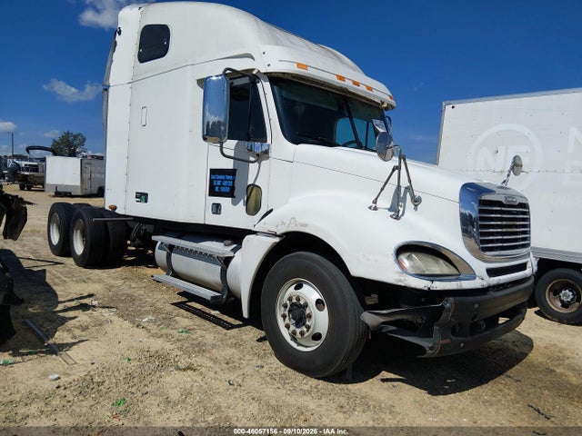 2004 Freightliner Conventional Columbia მანქანა იყიდება აუქციონზე, vin: 1FUJA6CK04LN60504, აუქციონის ნომერი: 46057156