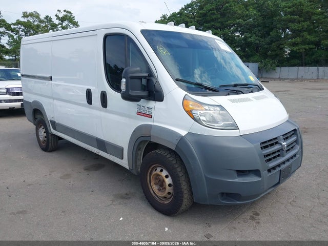 46057184 :رقم المزاد ، 3C6TRVAG5HE552423 vin ، 2017 Ram Promaster 1500 Low Roof 136 Wb مزاد بيع
