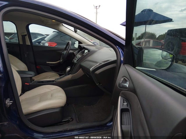 46057187 :رقم المزاد ، 1FADP3J29GL214479 vin ، 2016 Ford Focus Titanium مزاد بيع