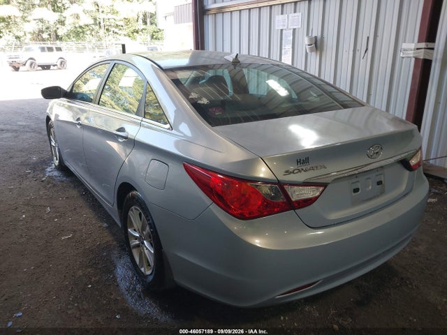 46057189 :رقم المزاد ، 5NPEB4AC9DH676567 vin ، 2013 Hyundai Sonata Gls مزاد بيع