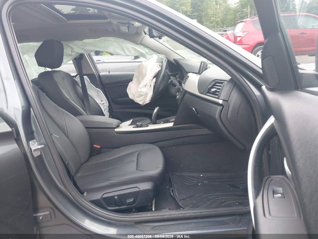 BMW 320i Xdrive 2015 WBA3C3G5XFNS73205 Image 5