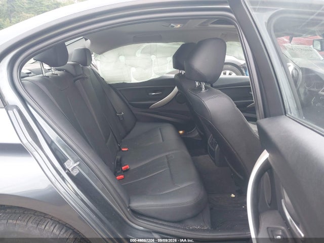 BMW 320i Xdrive 2015 WBA3C3G5XFNS73205 Image 8