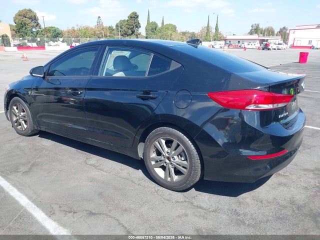 Продажа на аукционе авто 2018 Hyundai Elantra Sel, vin: 5NPD84LF6JH329517, номер лота: 46057210