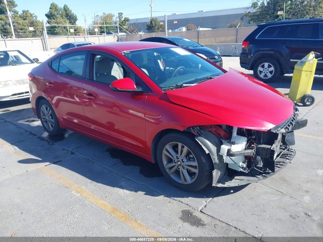2018 5NPD84LF9JH222364 main image