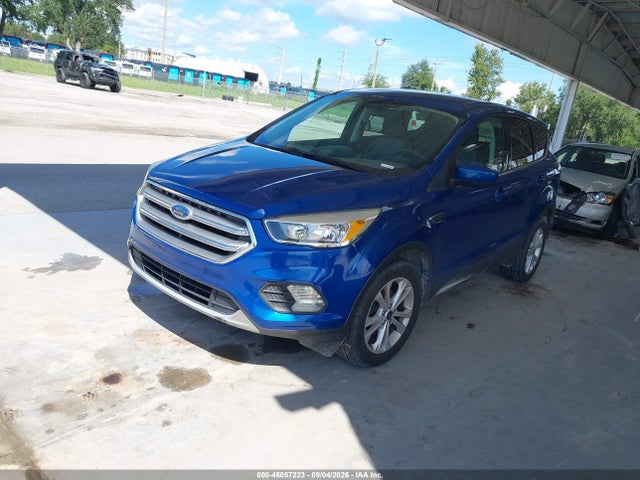 Продажа на аукционе авто 2017 Ford Escape Se, vin: 1FMCU0GD8HUB41263, номер лота: 46057223