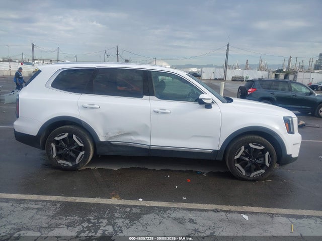 Продаж на аукціоні авто 2023 Kia Telluride Ex, vin: 5XYP34GC8PG361669, номер лоту: 46057228