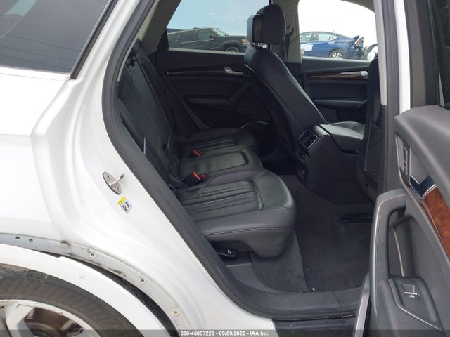 46057229 :رقم المزاد ، WA1ANAFY6K2114899 vin ، 2019 Audi Q5 45 Premium مزاد بيع