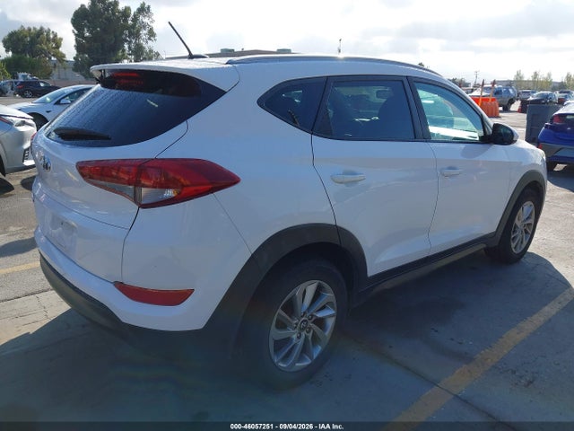 Продажа на аукционе авто 2016 Hyundai Tucson Se, vin: KM8J33A49GU130629, номер лота: 46057251