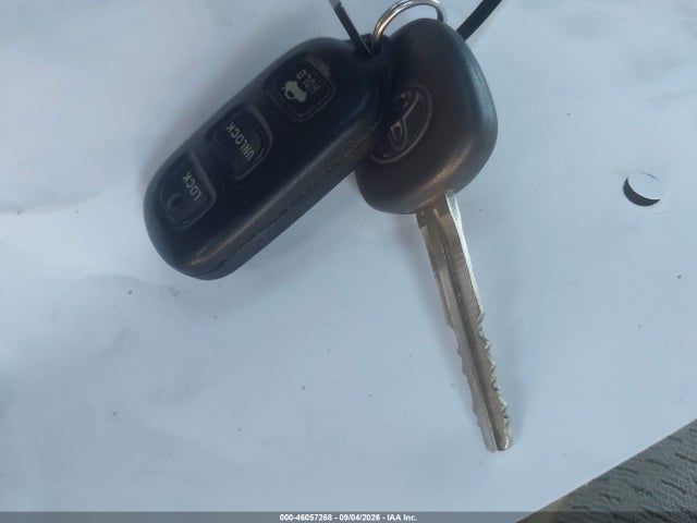 Продажа на аукционе авто 2004 Toyota Camry Xle, vin: 4T1BE32K34U850306, номер лота: 46057268