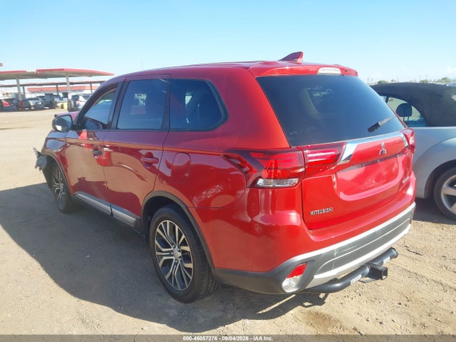 46057276 :رقم المزاد ، JA4AD2A33HZ007166 vin ، 2017 Mitsubishi Outlander Es مزاد بيع