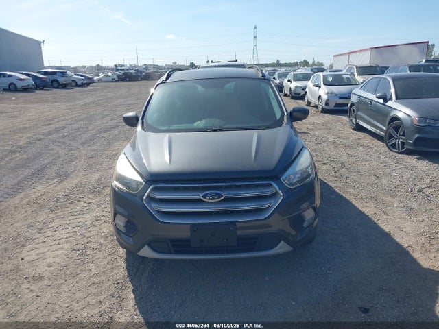 46057294 :رقم المزاد ، 1FMCU9GD6JUA66055 vin ، 2018 Ford Escape Se مزاد بيع