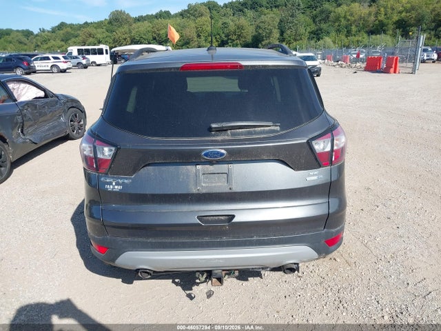 46057294 :رقم المزاد ، 1FMCU9GD6JUA66055 vin ، 2018 Ford Escape Se مزاد بيع