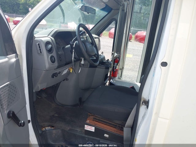 Продаж на аукціоні авто 2014 Ford E-450 Cutaway, vin: 1FDFE4FS6EDA26738, номер лоту: 46057327