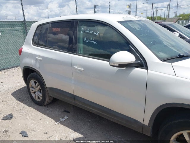 WVGAV3AX9EW504081 Volkswagen TIGUAN S