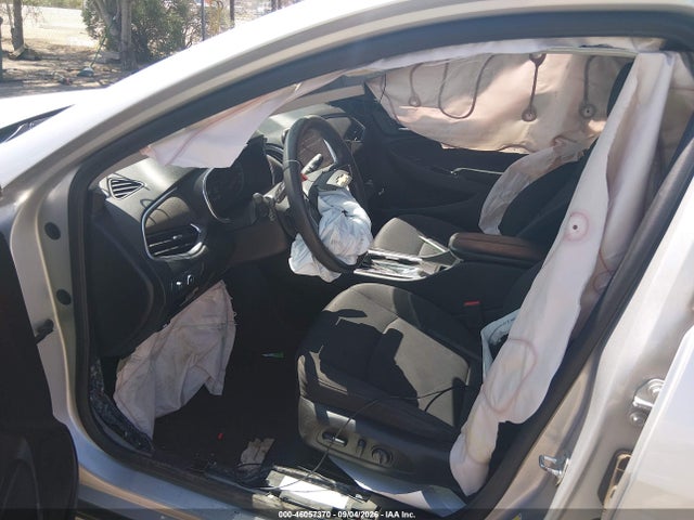 46057370 :رقم المزاد ، 1G1ZD5ST2KF105986 vin ، 2019 Chevrolet Malibu Lt مزاد بيع