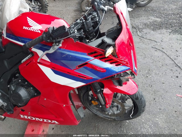 46057372 :رقم المزاد ، MLHPC7057S5103123 vin ، 2025 Honda Cbr500 Ra مزاد بيع