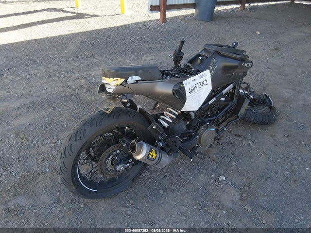 Aukcja sprzedaży 2023 Husqvarna Vitpilen 401/svartpilen 401, vin: MD2JUJ407PC224166, numer aukcji: 46057382