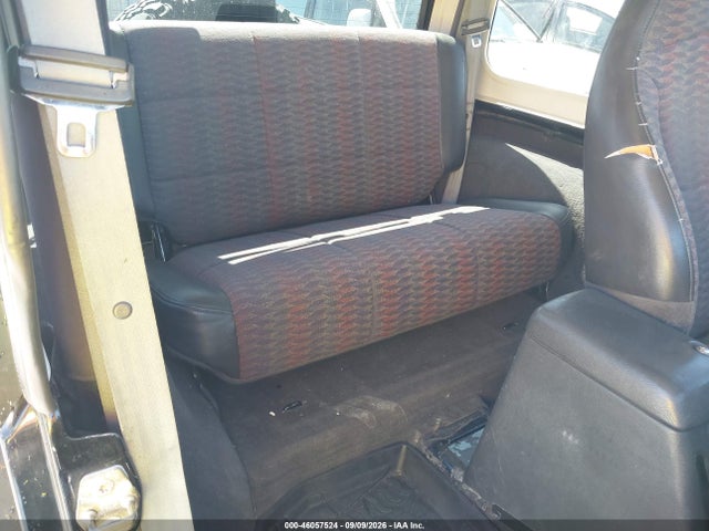 Продаж на аукціоні авто 1999 Jeep Wrangler Sport, vin: 1J4FY19S7XP427992, номер лоту: 46057524
