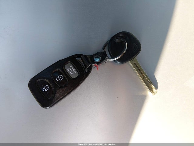 Продажа на аукционе авто 2013 Hyundai Sonata Gls, vin: 5NPEB4AC1DH561204, номер лота: 46057648
