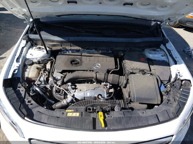 W1N4M4HB3NW245780 Mercedes-Benz Glb 250 4matic