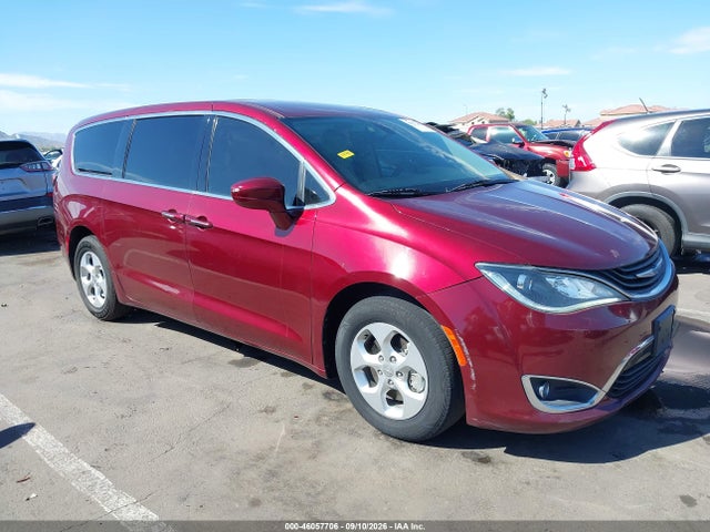 Aukcja sprzedaży 2018 Chrysler Pacifica Hybrid Touring Plus, vin: 2C4RC1H77JR126904, numer aukcji: 46057706