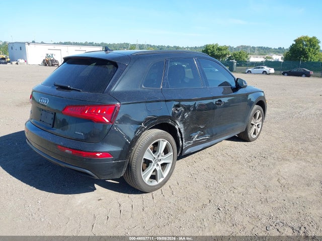 WA1BNAFY7K2111322 Audi Q5 45 Premium
