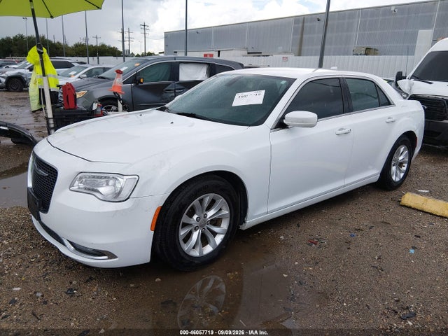 Aukcja sprzedaży 2015 Chrysler 300 Limited, vin: 2C3CCAAG4FH893840, numer aukcji: 46057719