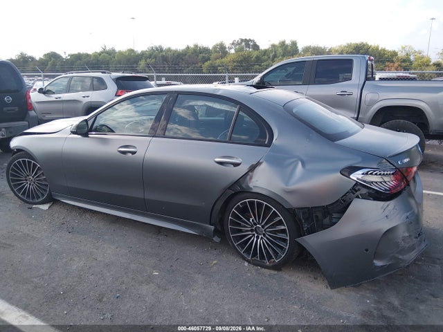 W1KAF4GB1PR077957 Mercedes-Benz C 300 Sedan