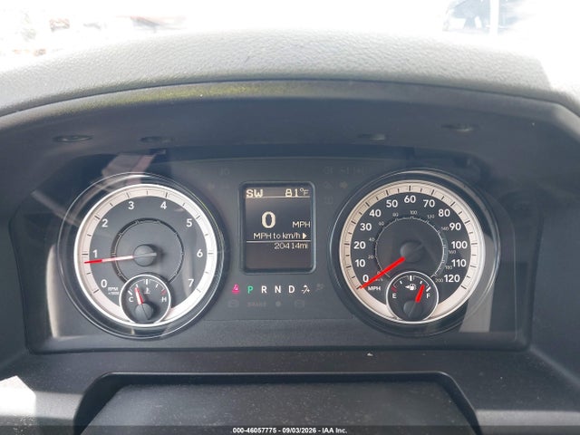 46057775 :رقم المزاد ، 1C6RR6KG9JS317184 vin ، 2018 Ram 1500 Tradesman  4x2 5'7 Box مزاد بيع