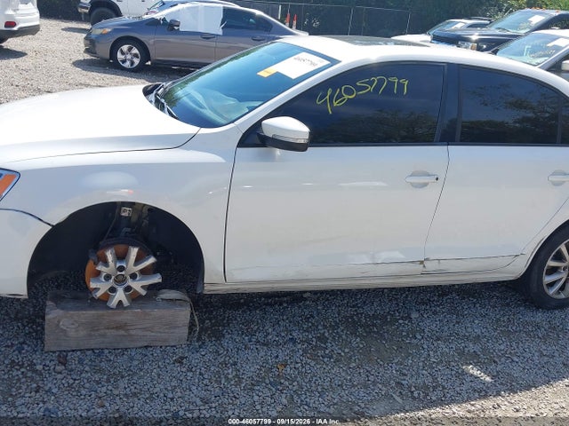 2012 Volkswagen Jetta 2.5l Se მანქანა იყიდება აუქციონზე, vin: 3VWDX7AJXCM388513, აუქციონის ნომერი: 46057799