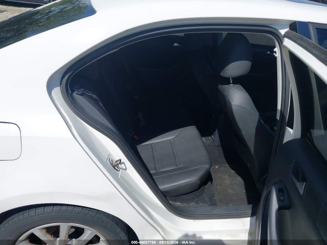 2012 Volkswagen Jetta 2.5l Se მანქანა იყიდება აუქციონზე, vin: 3VWDX7AJXCM388513, აუქციონის ნომერი: 46057799