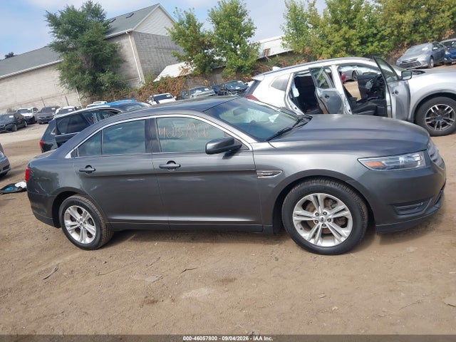46057800 :رقم المزاد ، 1FAHP2E83FG181898 vin ، 2015 Ford Taurus Sel مزاد بيع