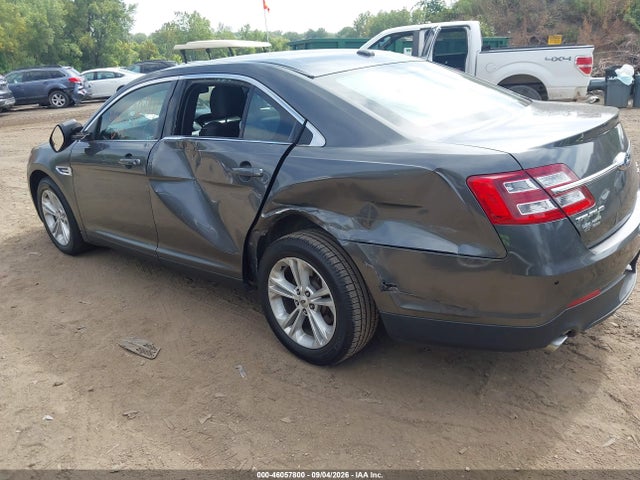 46057800 :رقم المزاد ، 1FAHP2E83FG181898 vin ، 2015 Ford Taurus Sel مزاد بيع