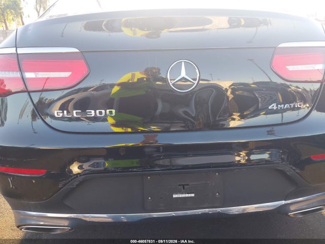 WDC0J4KB6HF195415 Mercedes-Benz Glc 300 Coupe 4matic