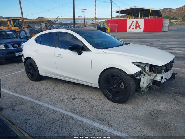 Mazda Mazda3 Touring 2017 JM1BN1V72H1119289 Image 14