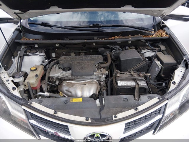 2015 Toyota Rav4 Limited მანქანა იყიდება აუქციონზე, vin: 2T3YFREV9FW151322, აუქციონის ნომერი: 46057838