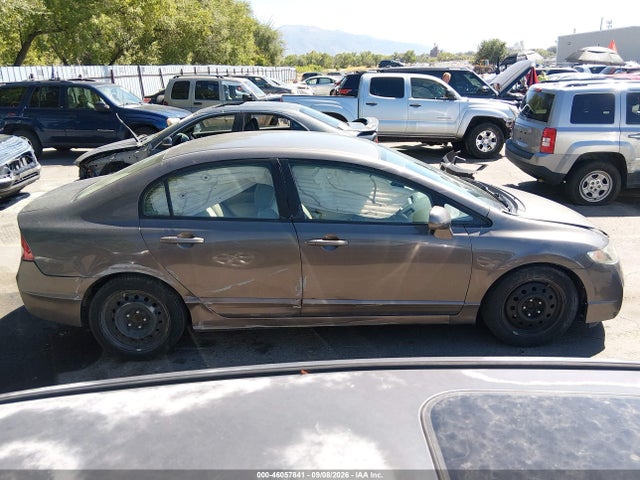 Продаж на аукціоні авто 2010 Honda Civic Lx, vin: 19XFA1F57AE058647, номер лоту: 46057841