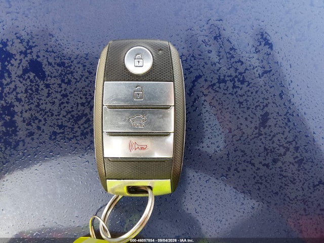 KIA OPTIMA EX 2017 5XXGU4L31HG158342 Image 11