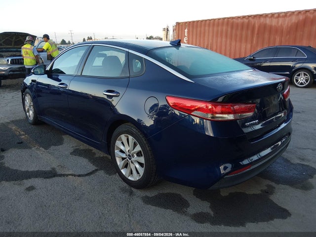 KIA OPTIMA EX 2017 5XXGU4L31HG158342 Image 3