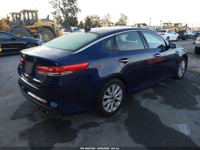 KIA OPTIMA EX 2017 5XXGU4L31HG158342 Image 4